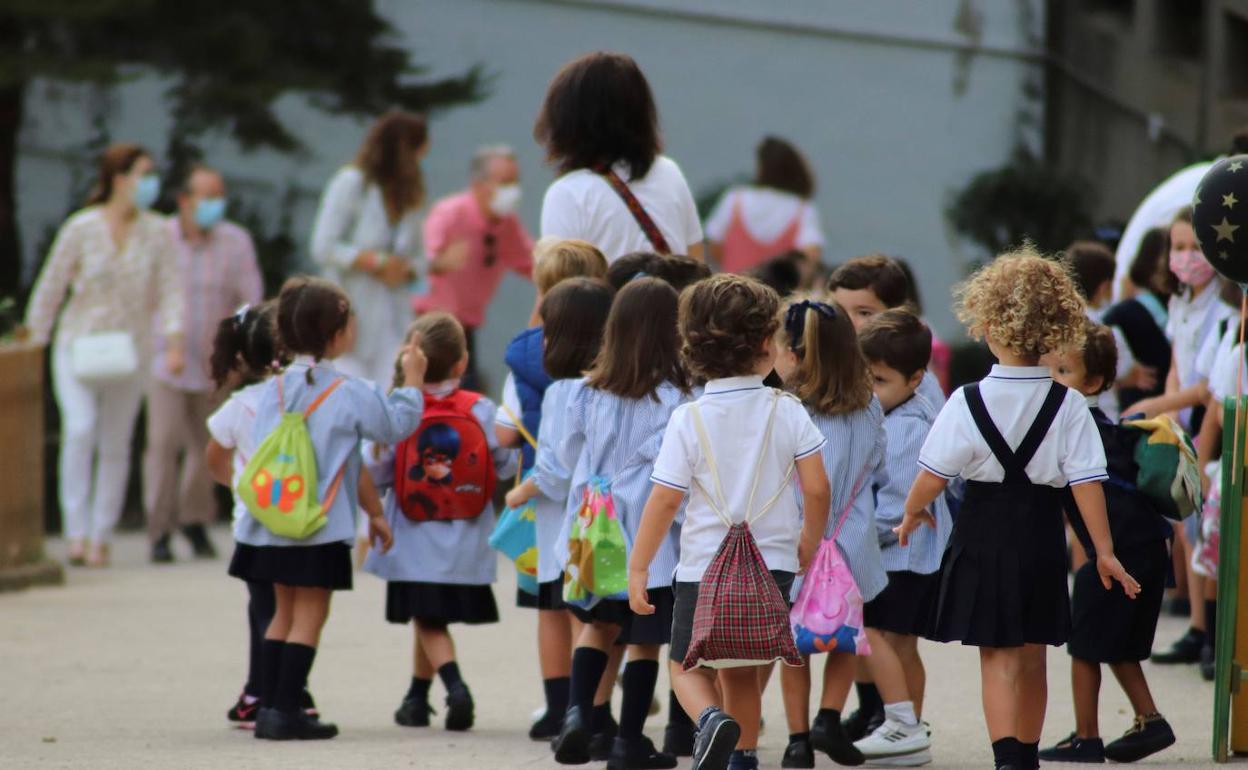 Los menores de 12 años han regresado este curso a las aulas sin vacunar.