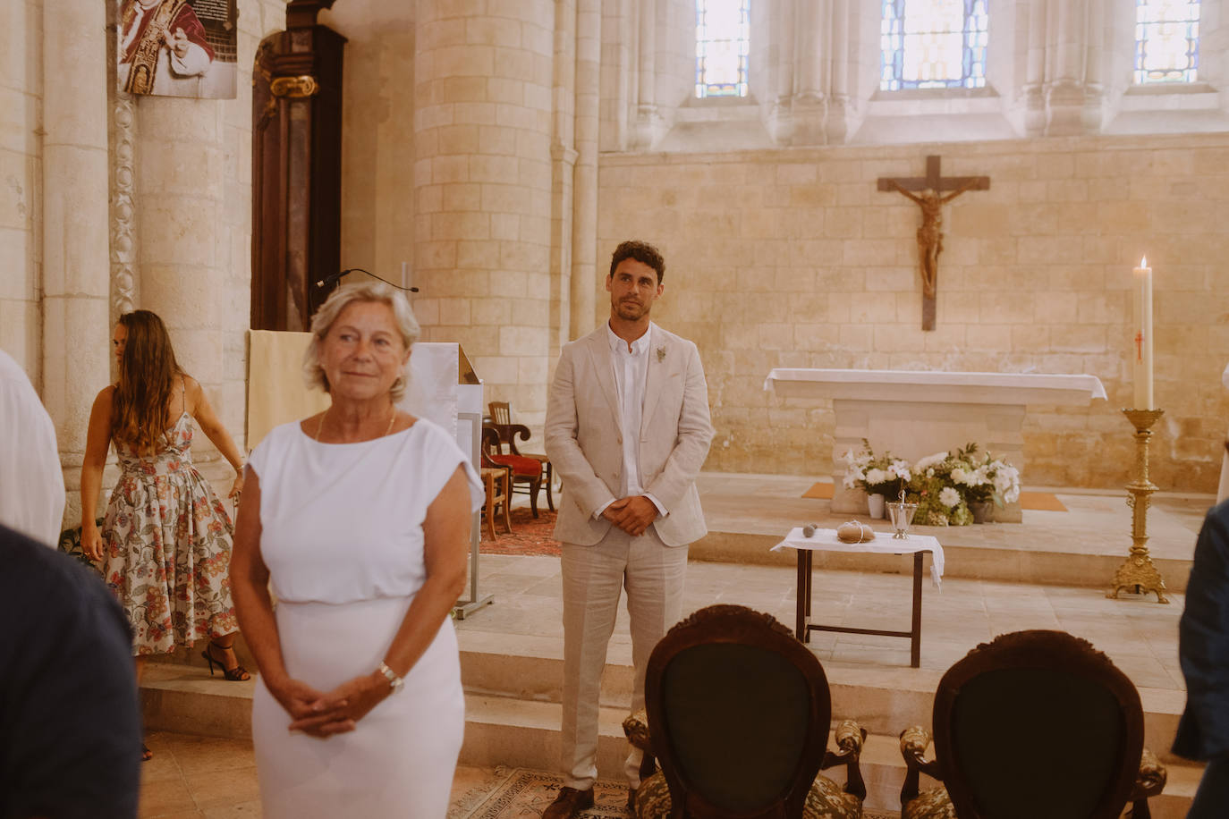 Fotos: La boda de ensueño en una isla francesa de Alazne, la modelo bilbaína del vestido sirena