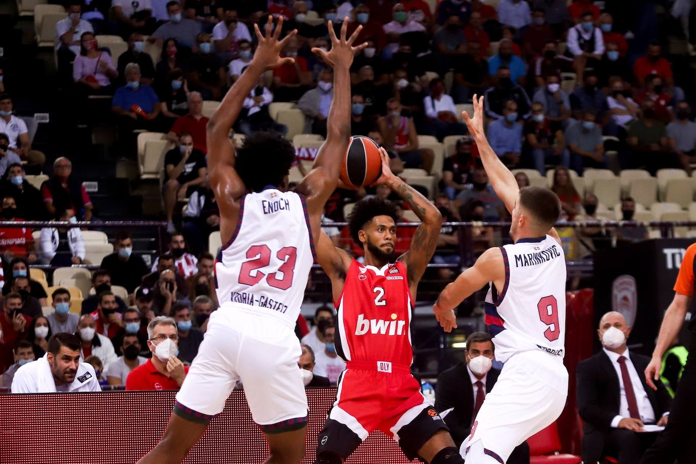 Fotos: Las mejores imágenes del Olympiacos - Baskonia