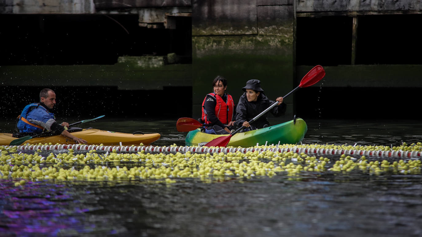 Fotos: Así ha sido la Estropatada que ha tomado la ría de Bilbao