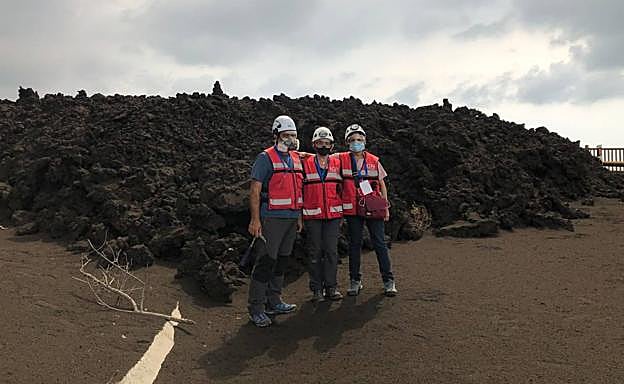 «El riesgo de tsunami es el mismo que antes de la erupción, y es muy bajo»