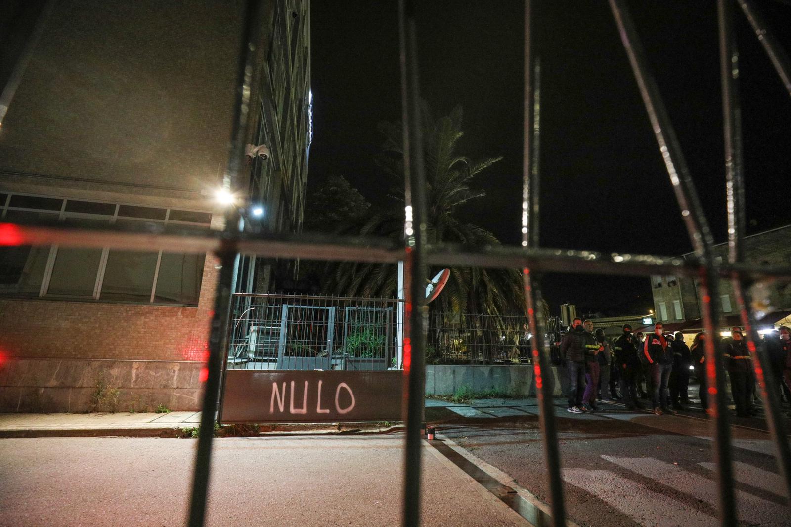 Fotos: Así han vuelto los trabajadores tras 236 días de huelga