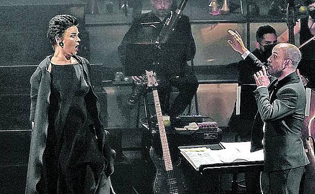 Un show heterodoxo con un Bilbao abierto al mundo