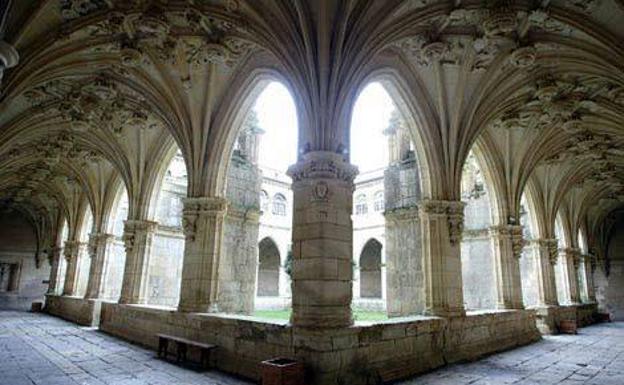 Claustro del monasterio de San Zoilo, en Carrión de los Condes.