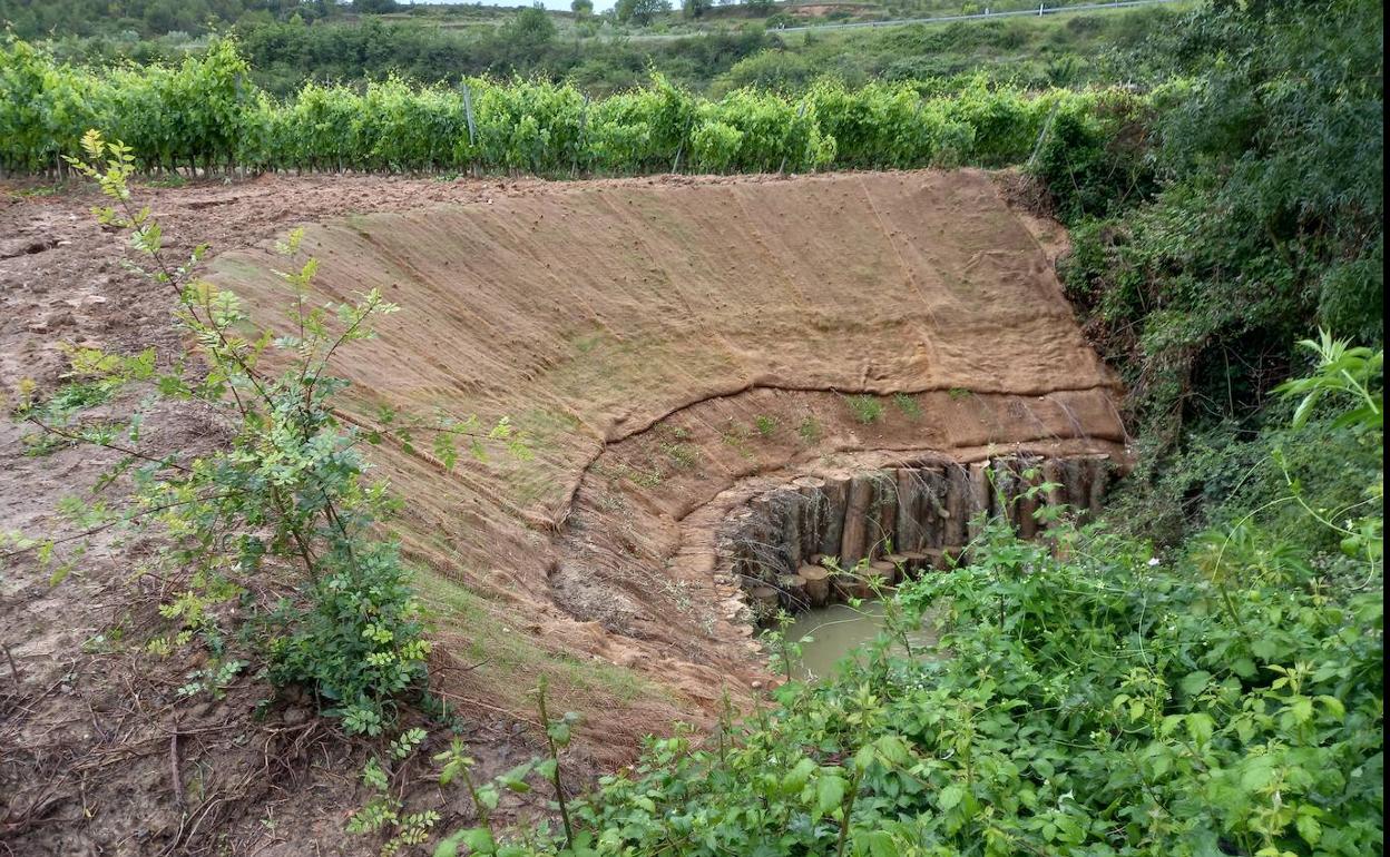 Estado del meandro una vez terminada la reparación. 