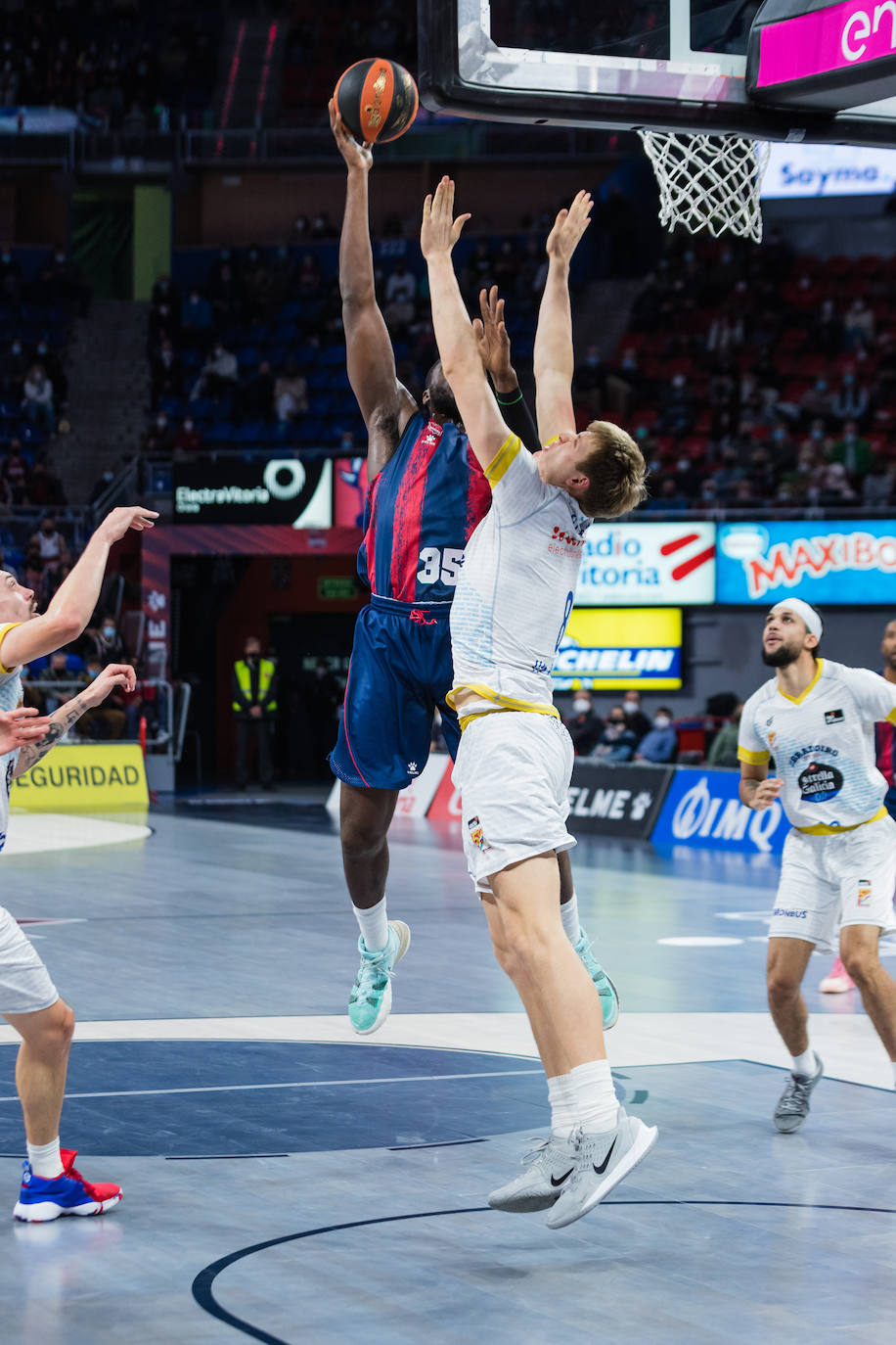 Fotos: Las mejores imágenes del Baskonia - Obradoiro