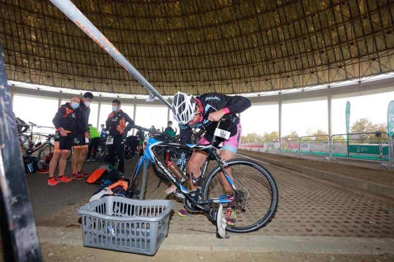 Fotos: Vitoria disfruta de su primer duatlón