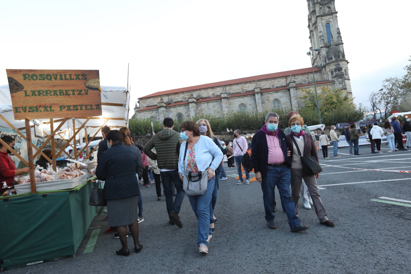 Fotos: Miles de personas acuden a la romería de la Amatxu