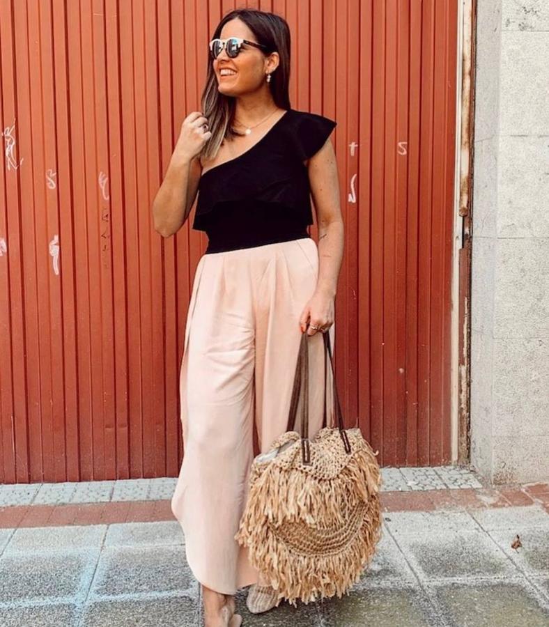 Fotos: Marina, la getxotarra que demuestra en redes que en el armario &#039;menos es más&#039;