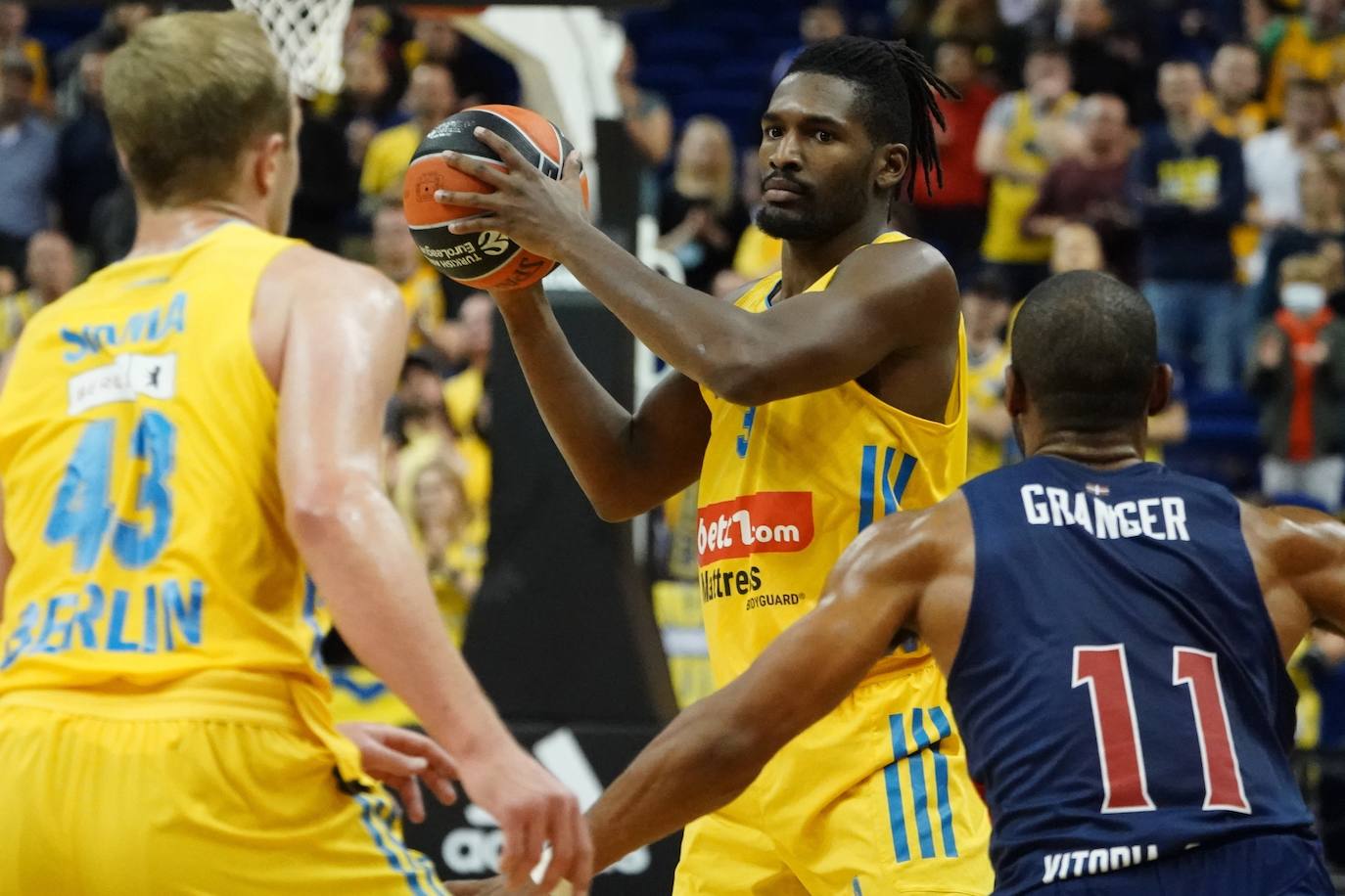 Fotos: Las mejores imágenes del Alba Berlin - Baskonia
