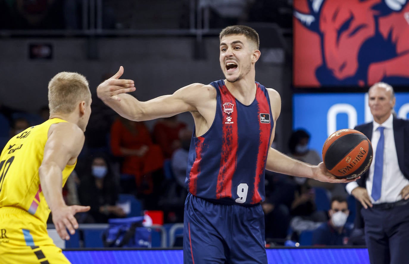 Fotos: Las mejores imágenes del Baskonia-Tenerife