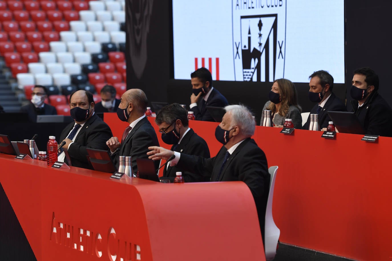 Fotos: La asamblea del Athletic, en imágenes