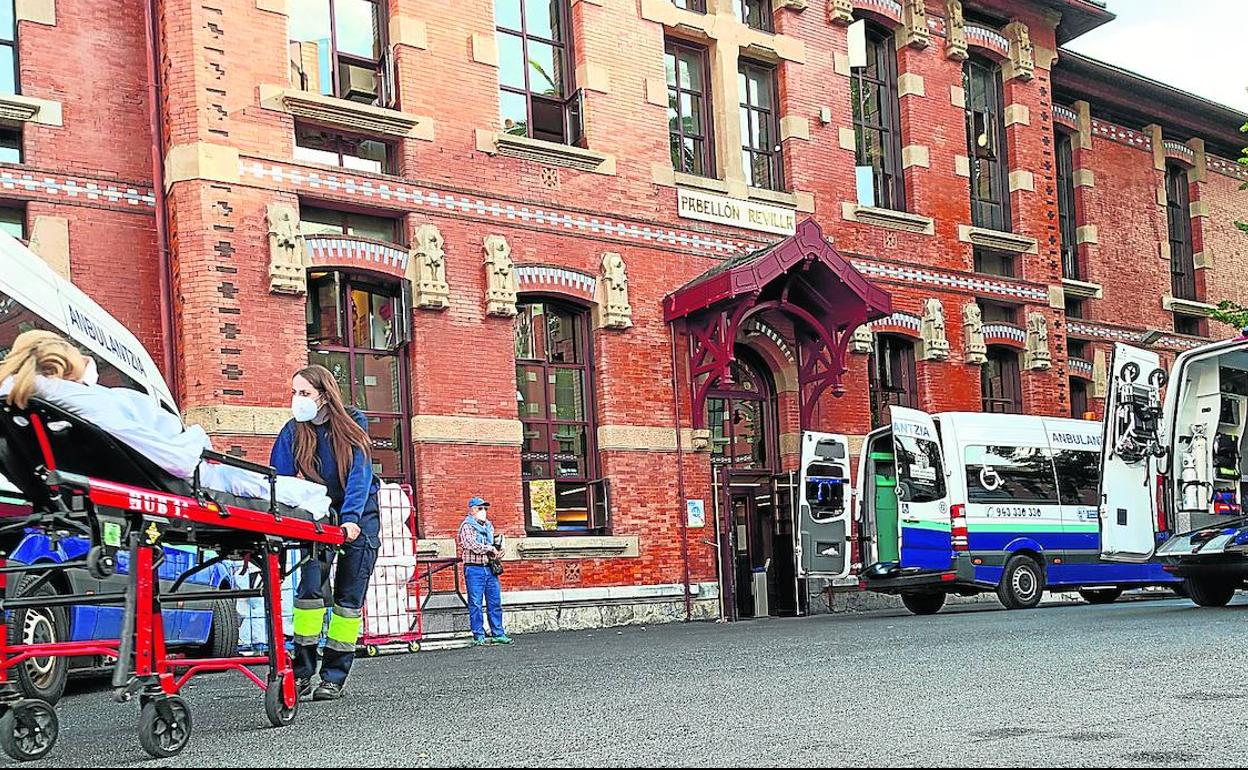 Esta semana se ha detectado un brote en el pabellón Revilla del hospital de Basurto.