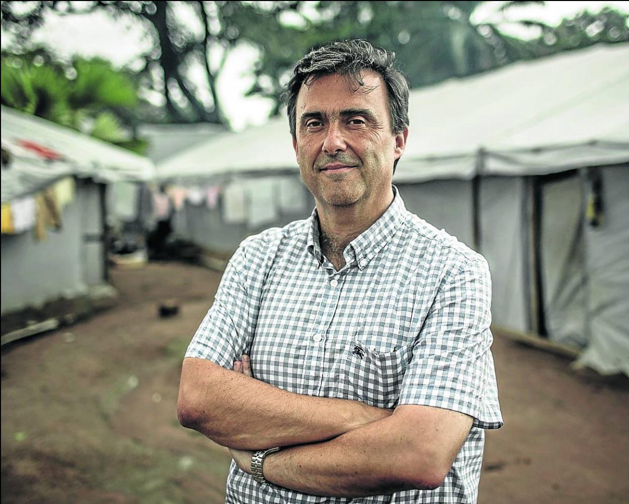 José María Vera, en uno de los campamentos en los que ha trabajado. 