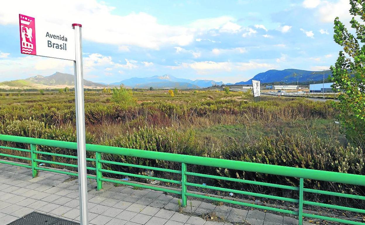 La zona ya cuenta con las placas que identifican las calles.