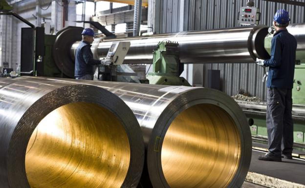 Tubacex acumula pérdidas de 32,4 millones pero confía en la recuperación del mercado