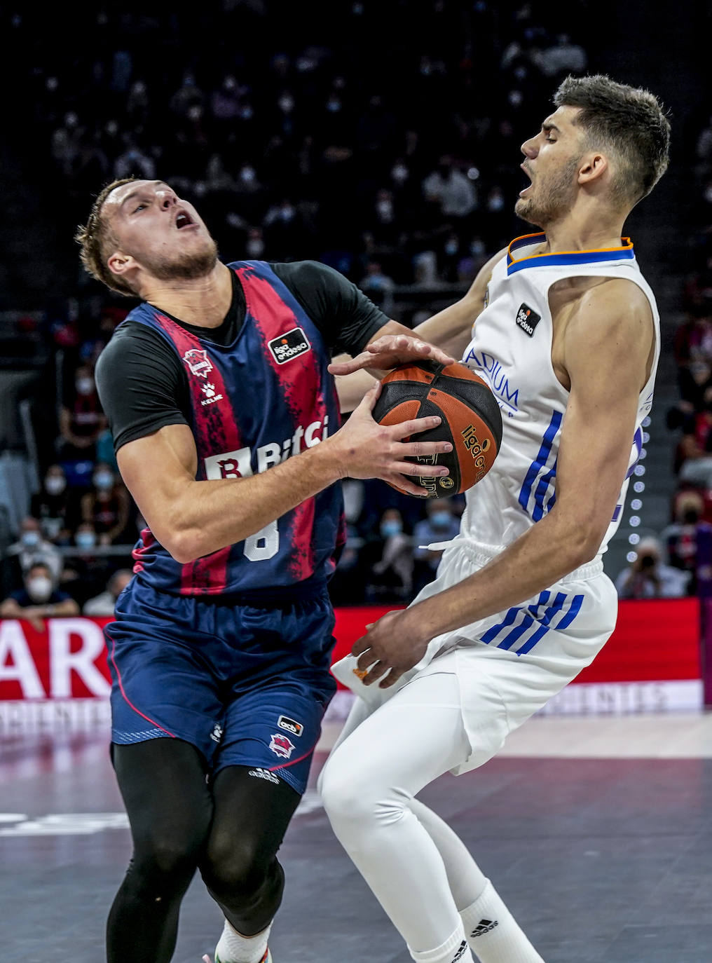 Fotos: Las mejores imágenes del Baskonia - Real Madrid