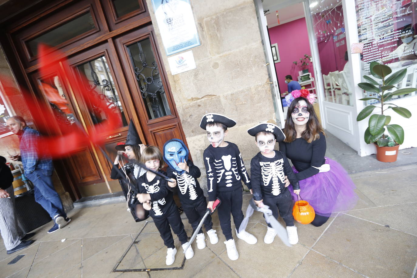 Fotos: Los más pequeños disfrutan de Halloween