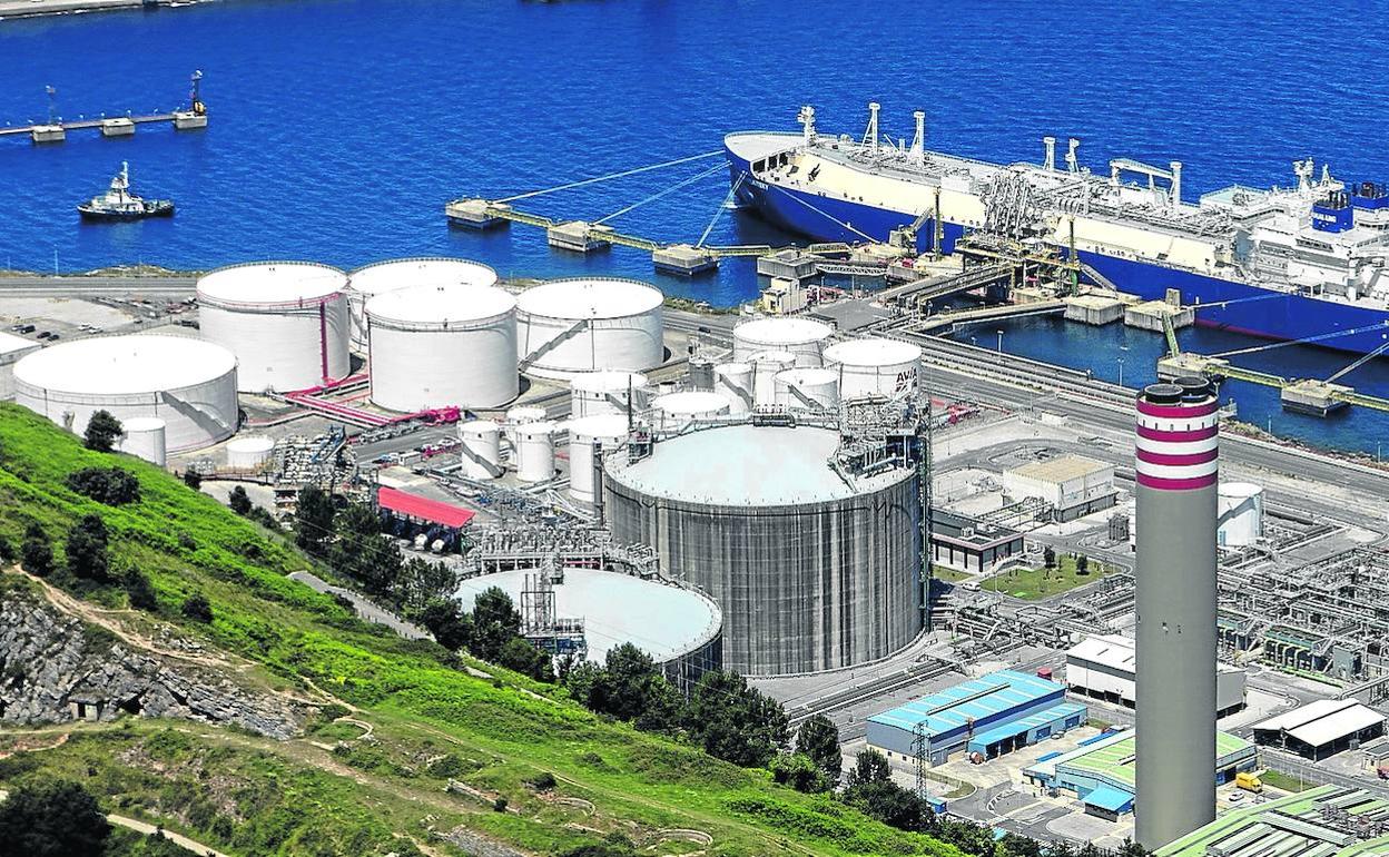 Bilbao será el último puerto en recibir metaneros de Argelia al ser el más alejado del país