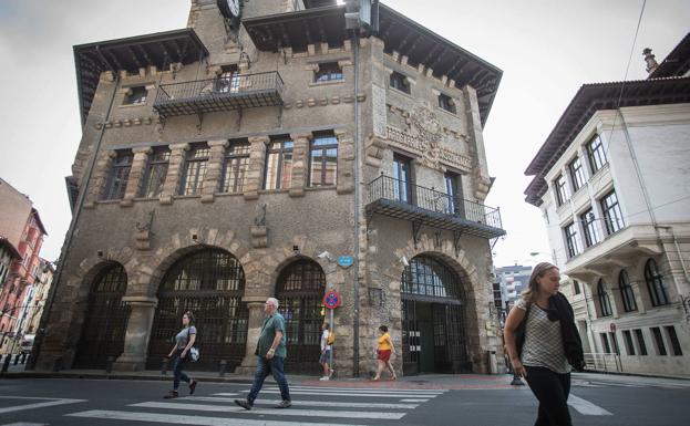 Atxuriko geltokiak trenak jasotzeari utzi zion 2019ko irailean.