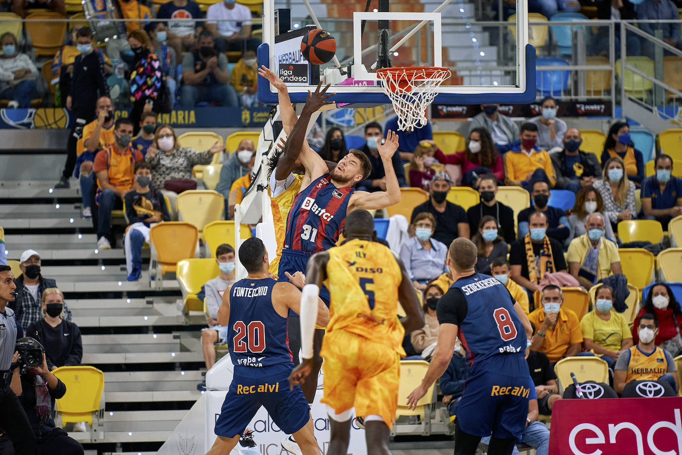 Fotos: Las mejores imágenes del Gran Canaria - Baskonia