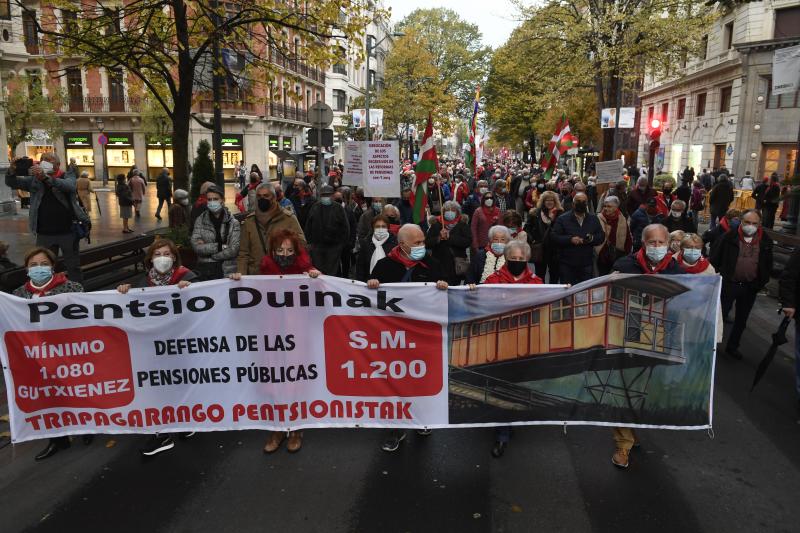 Fotos: Manifestación de pensionistas en Bilbao