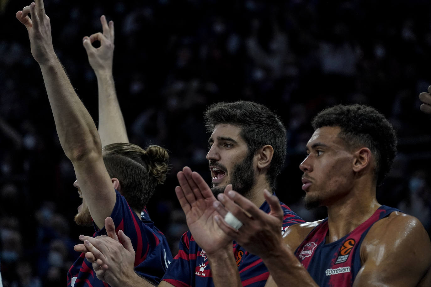 El Baskonia recibe al Estrella Roja en el Buesa Arena.