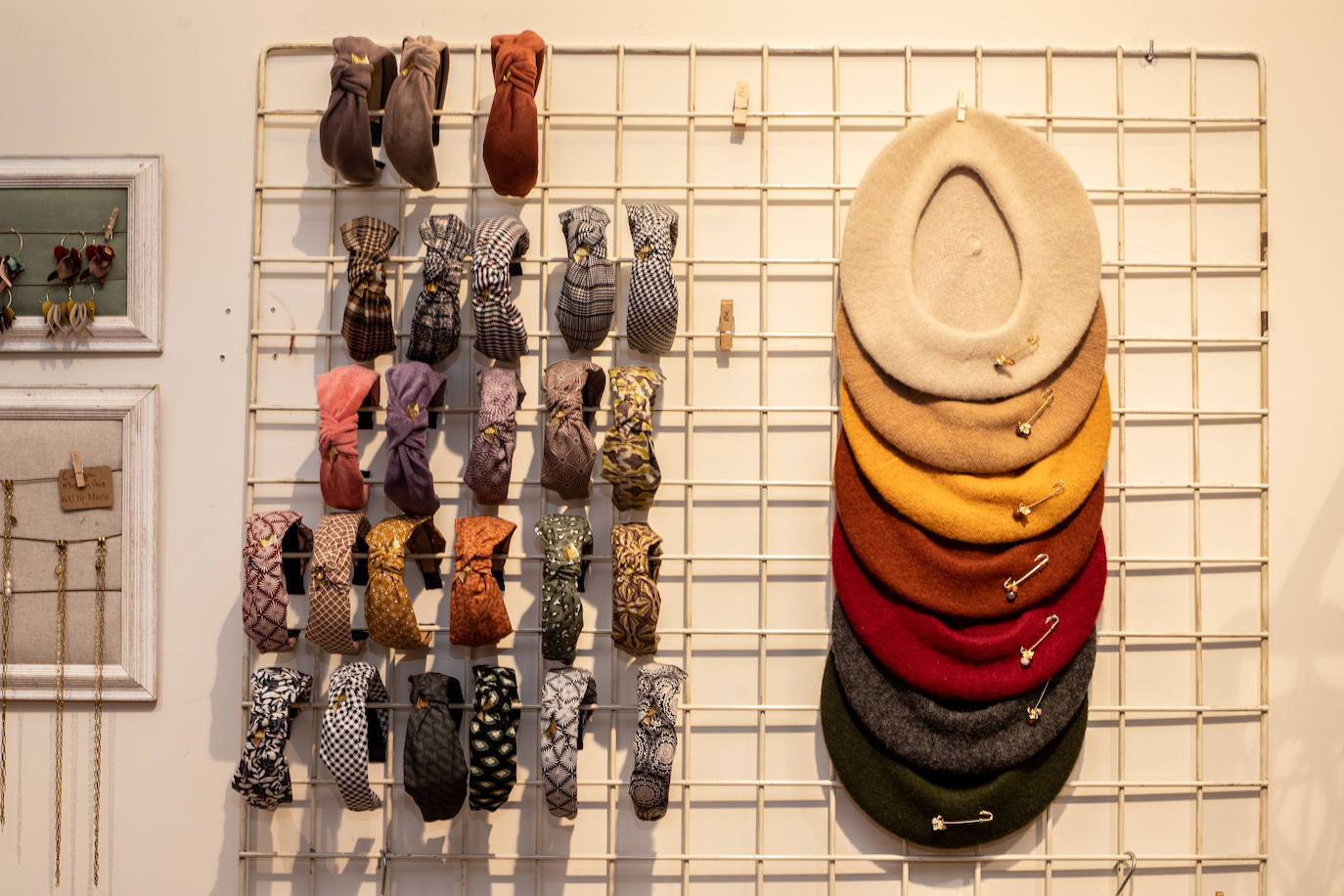 Fotos: Cinco creadoras abren una tienda efímera en el centro de Bilbao