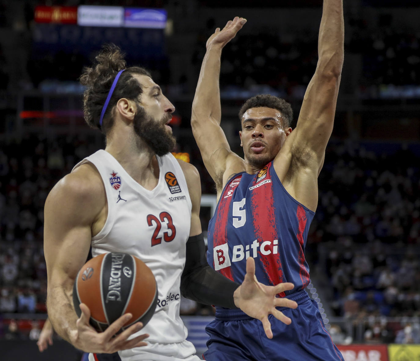 Fotos: Las mejores imágenes del Baskonia - CSKA Moscú