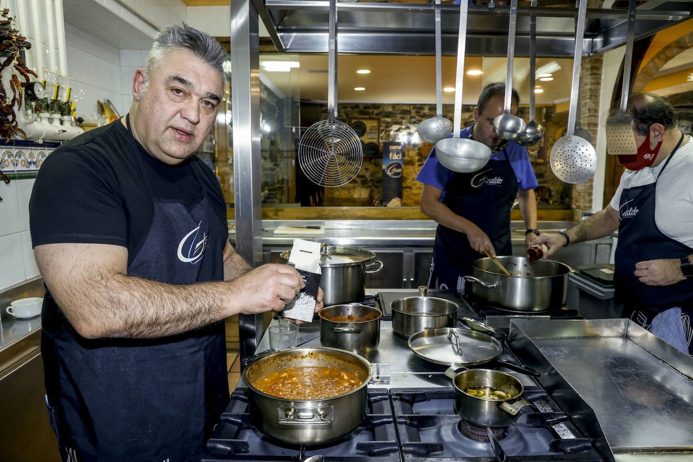 Fotos: Eskola Zaharra, maestros de la tradición y la innovación