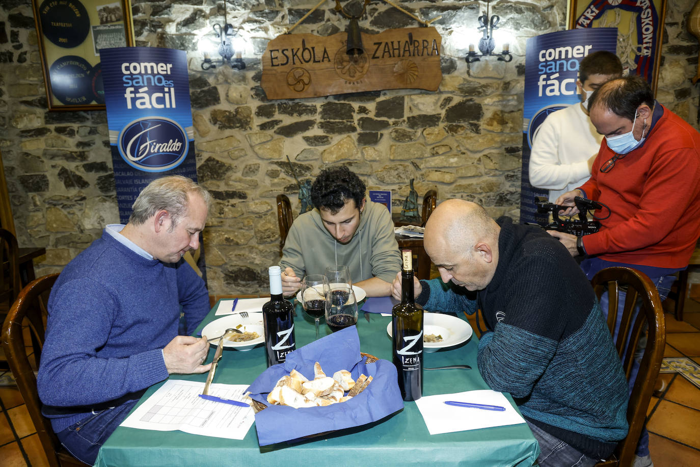 Fotos: Eskola Zaharra, maestros de la tradición y la innovación