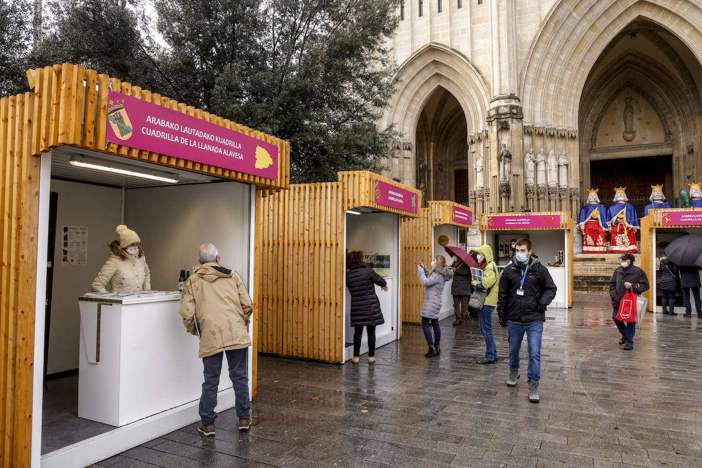 Fotos: Las Juntas Generales abren sus puertas sin rendijas para el virus