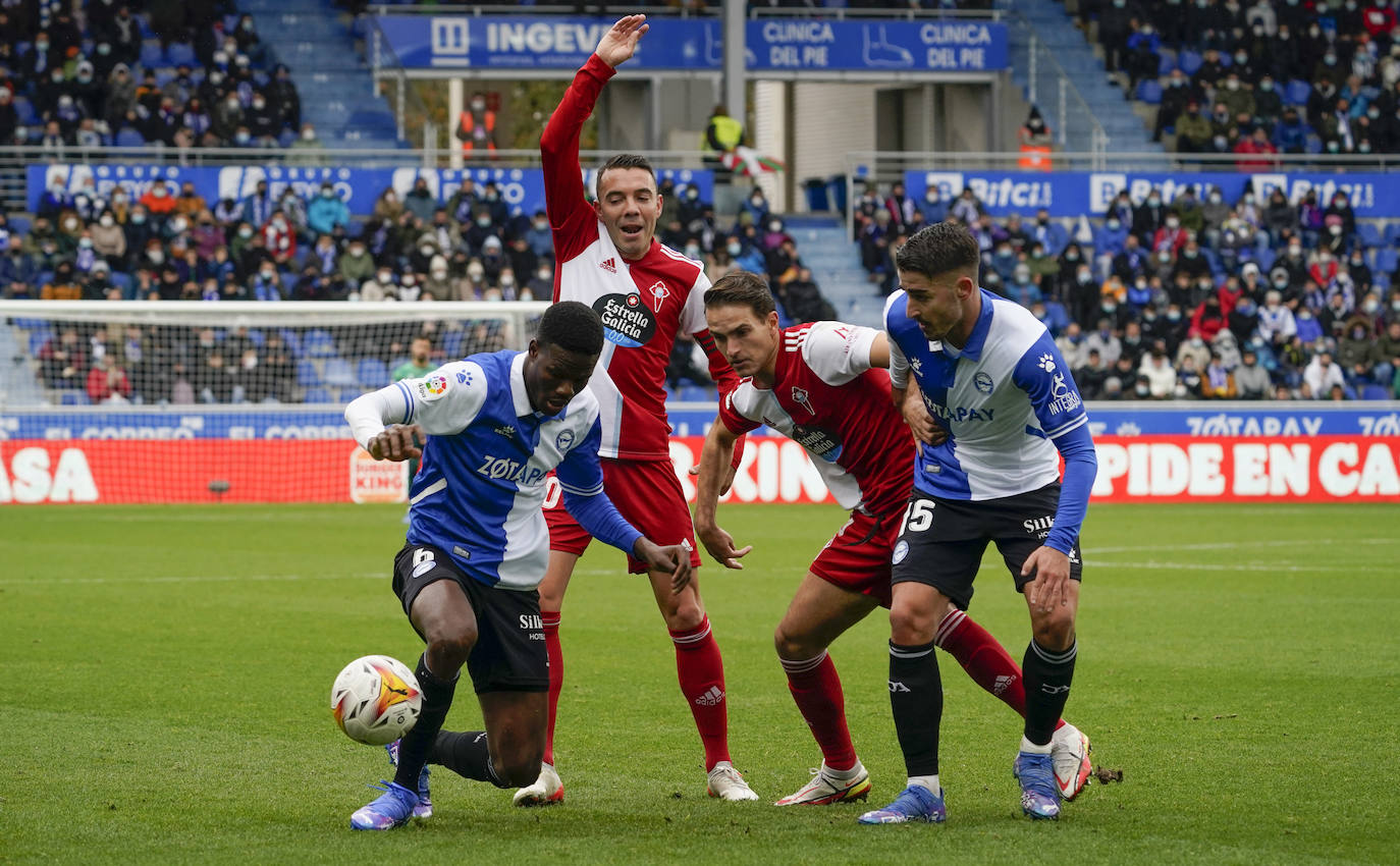 Fotos: Las mejores fotos del Alavés - Celta