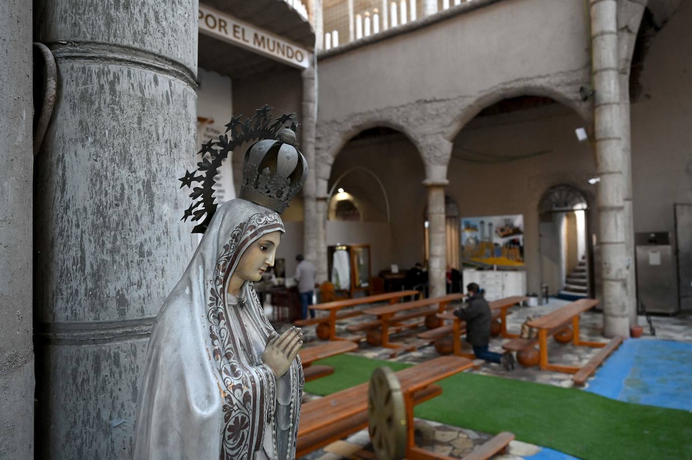 Fotos: La catedral que construyó piedra a piedra un agricultor