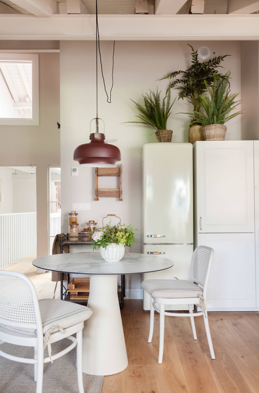 Fotos: La sorprendente reforma de una casa del siglo XVIII en Bizkaia: con patio interior y ático independiente