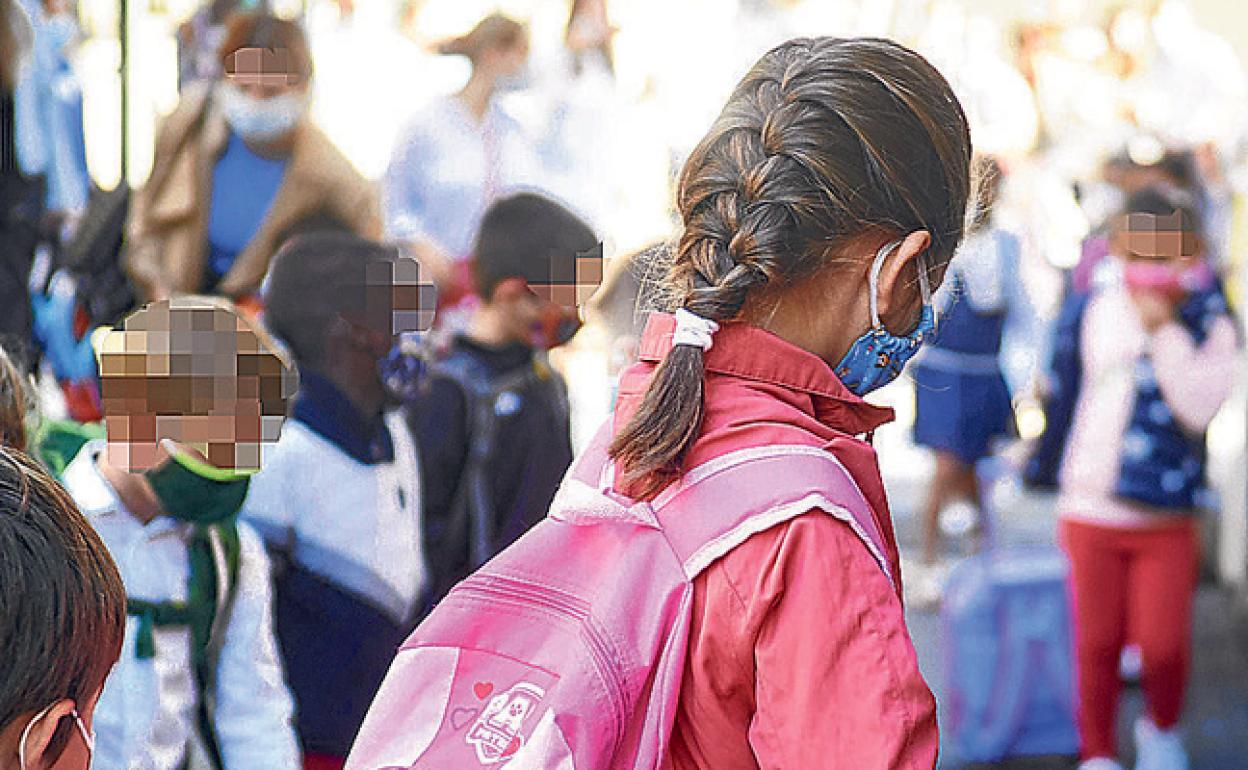 Ya son 233 las clases cerradas en Euskadi por los contagios, 28 más que ayer