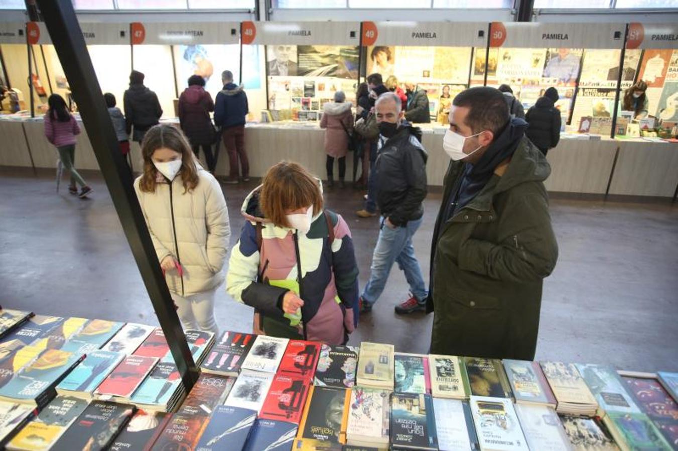 Fotos: Arranca la Azoka de Durango tras dos años de ausencia por el Covid