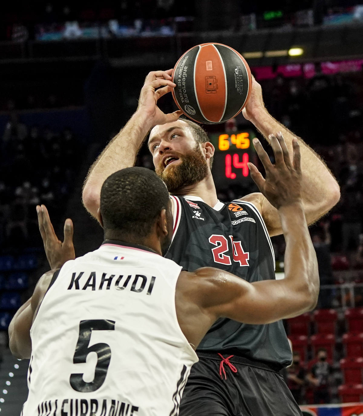 Fotos: Las mejores imágenes del Baskonia - Asvel