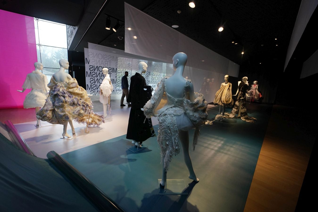 Fotos: La herencia de Balenciaga recala en el museo de Getaria