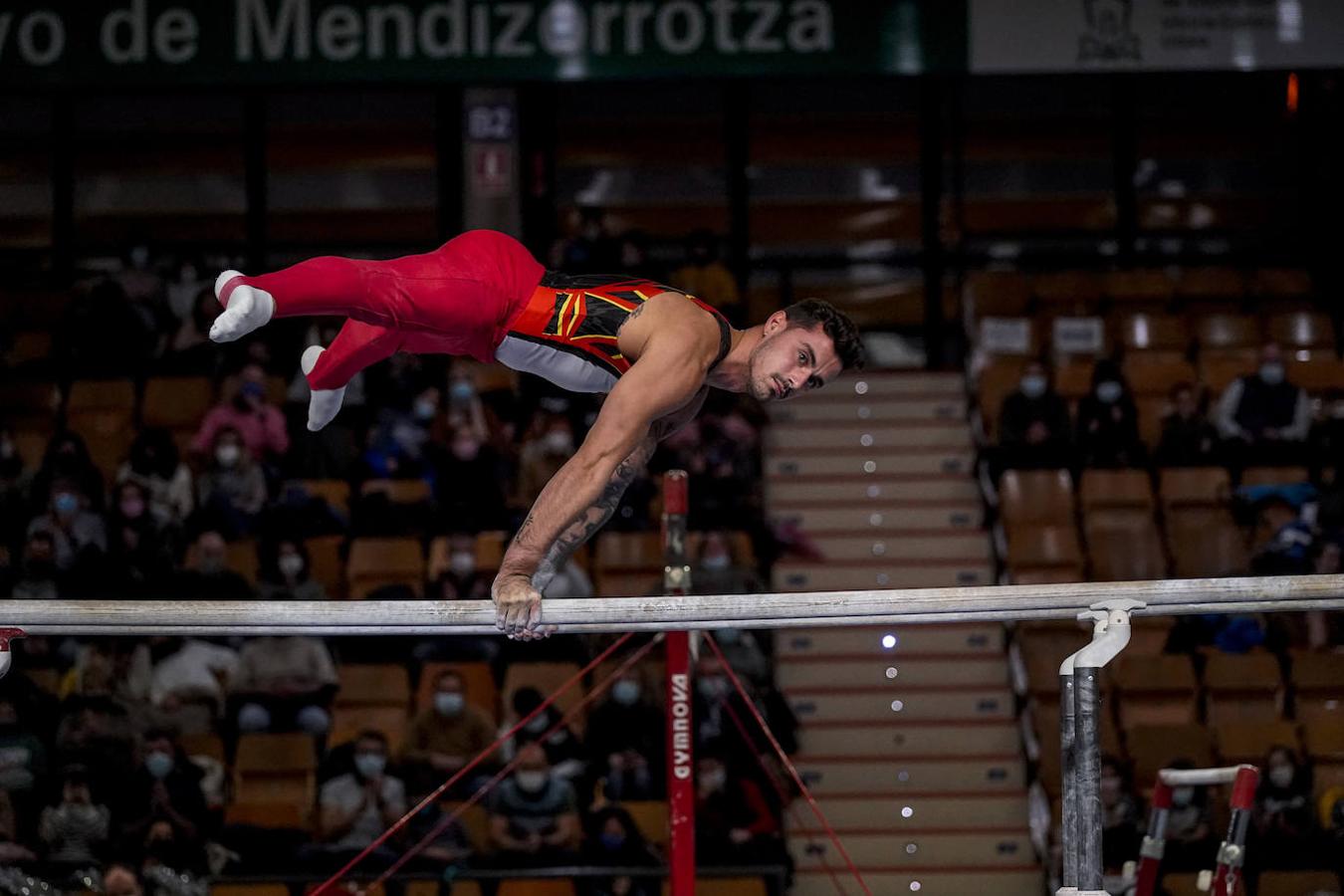 Fotos: La gimnasia desprende su magia en Vitoria