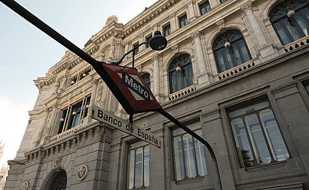 Fachada del Banco de España. 