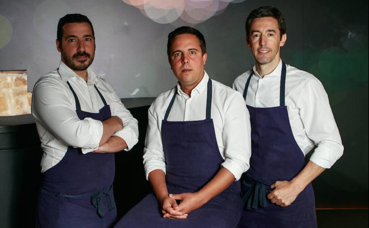 Sagarra, Caño y Lasa en Nublo. 