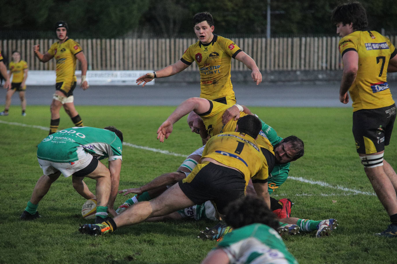 Fotos: Mañana de rugby en Fadura