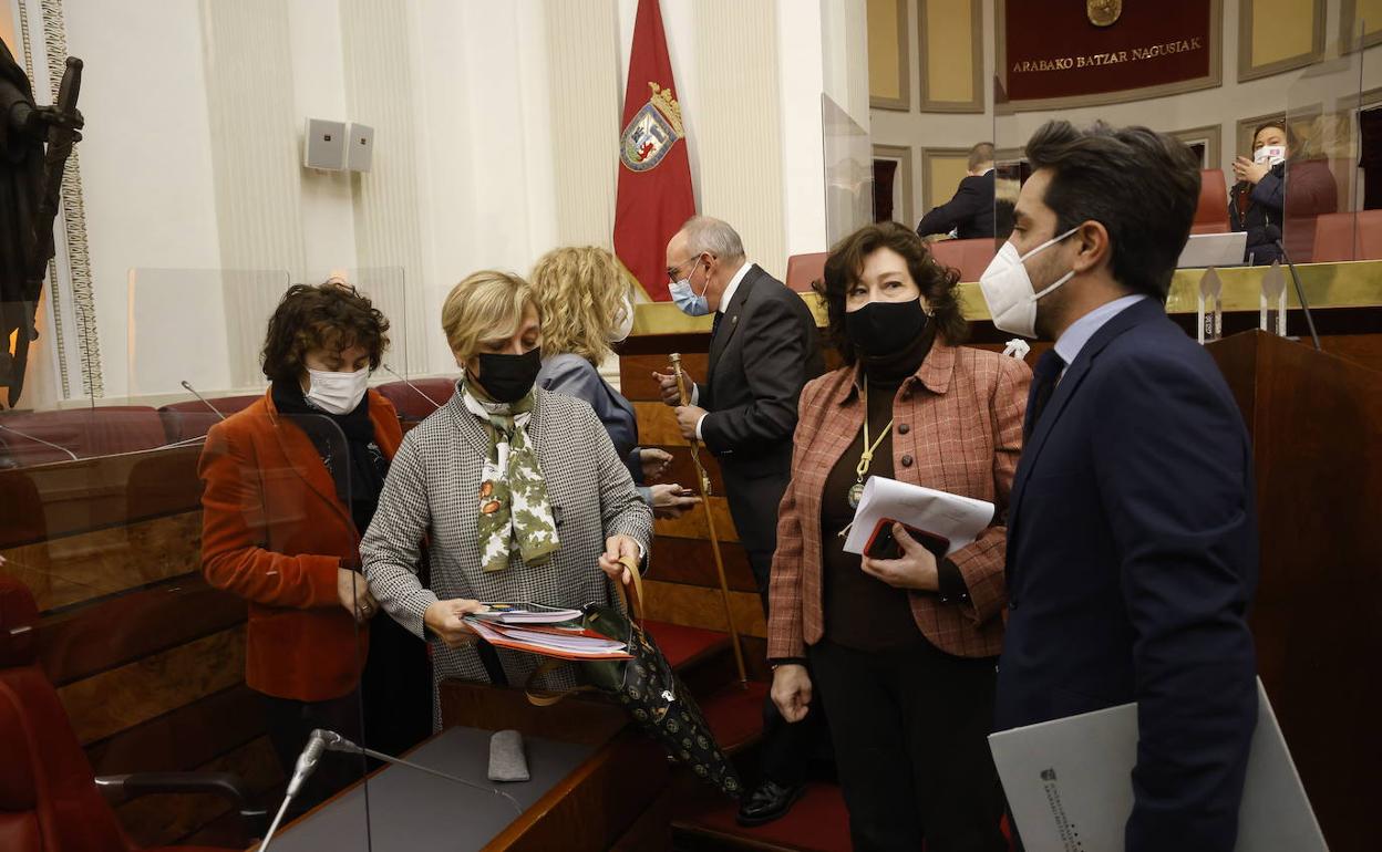 Álava contará con un presupuesto de 574 millones en 2022 tras incorporar 15 enmiendas de la oposición