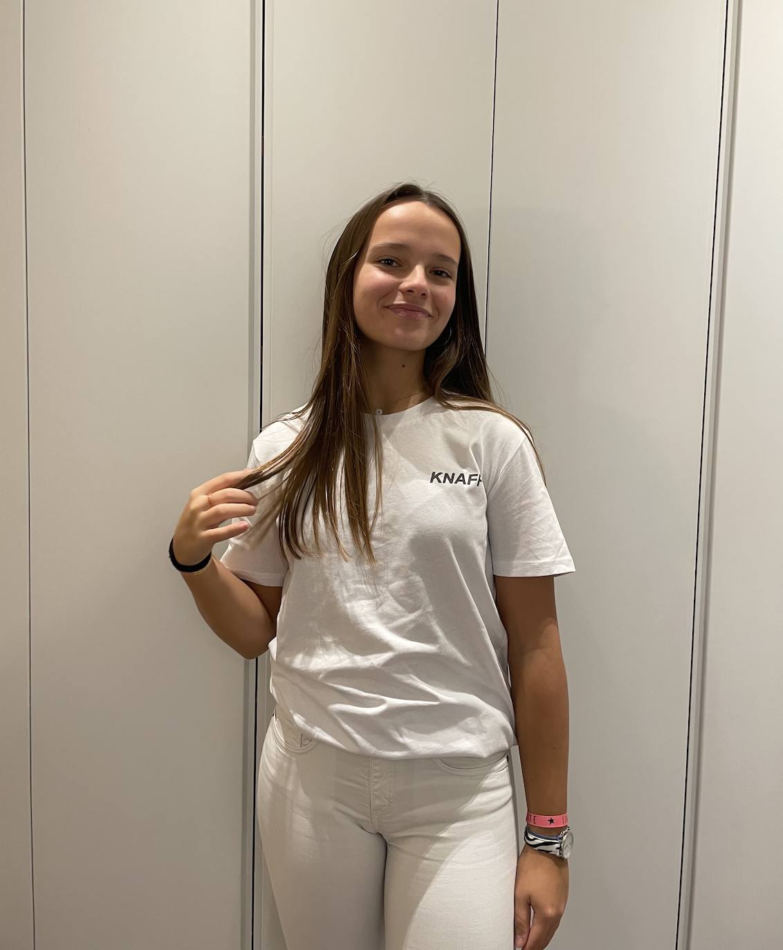 Fotos: La sudadera solidaria de dos amigas bilbaínas que conquistó a Aitor Ocio