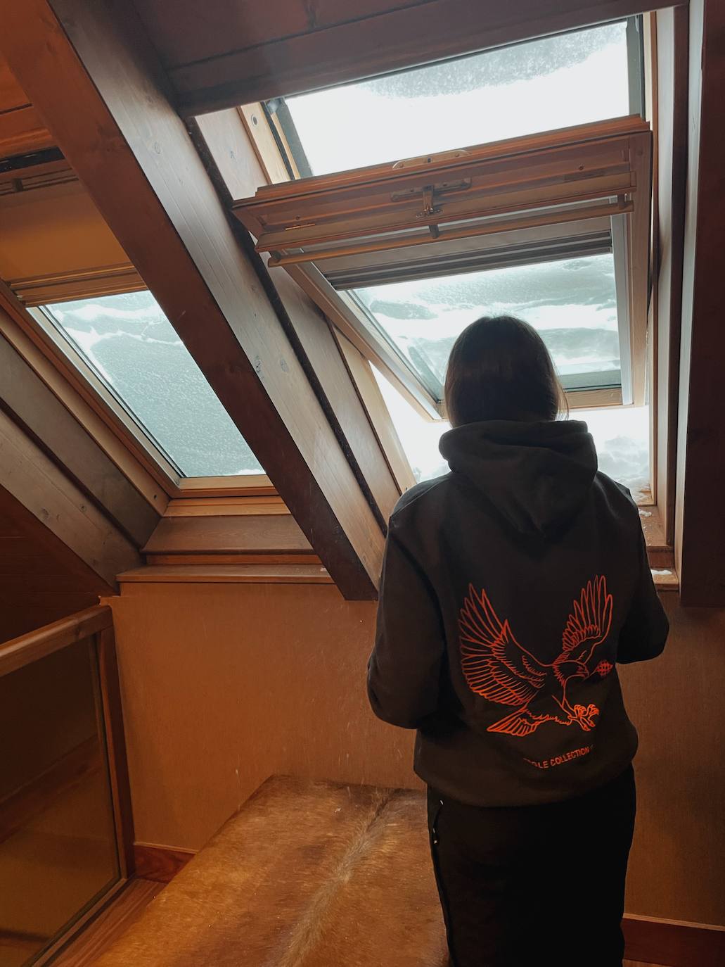 Fotos: La sudadera solidaria de dos amigas bilbaínas que conquistó a Aitor Ocio