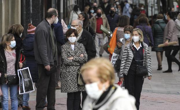 Osakidetza suspende el rastreo de los positivos que no son de riesgo el día que Euskadi bate el récord con 6.568 casos