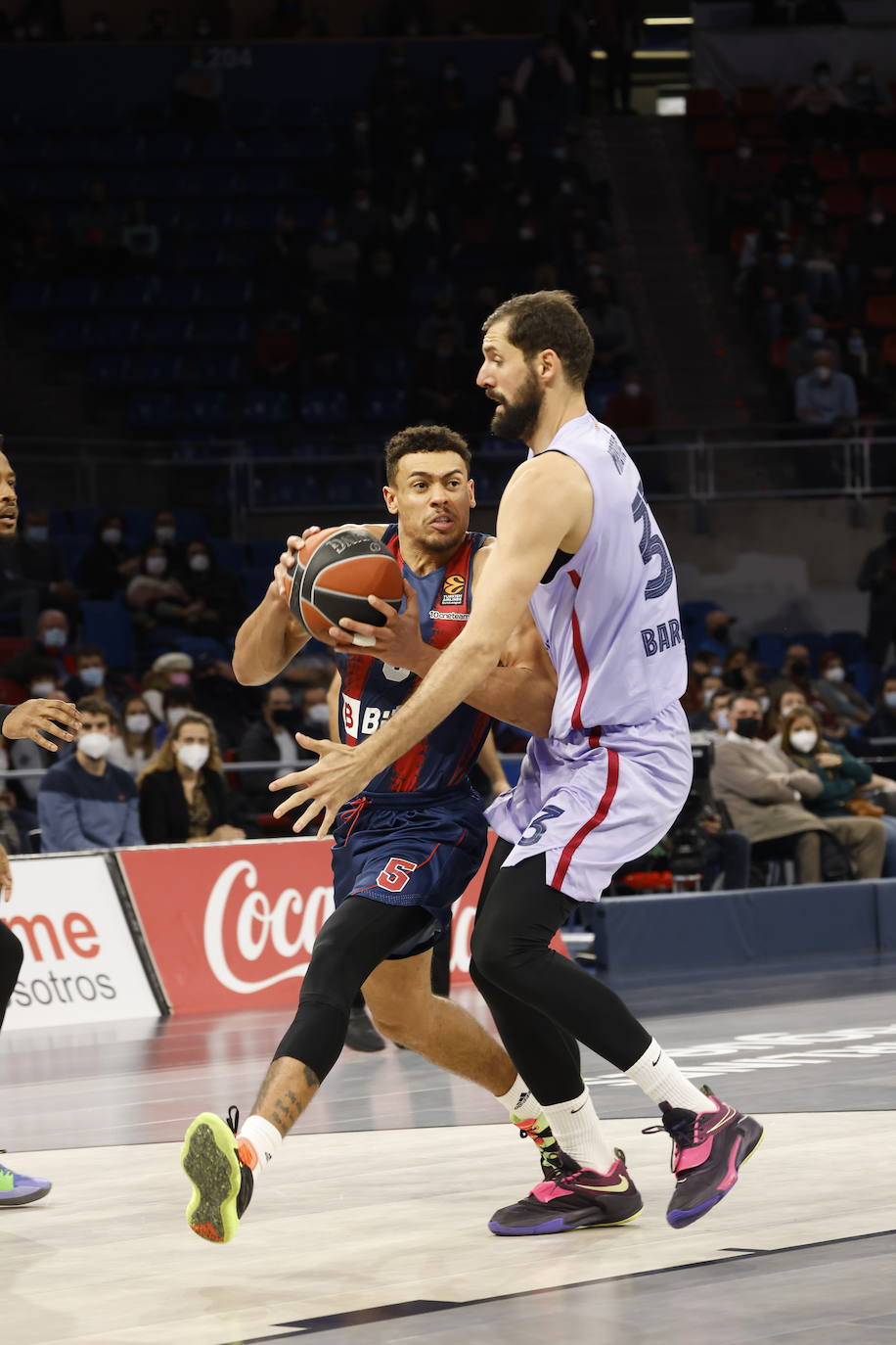 Fotos: Las mejores imágenes del Baskonia - Barça