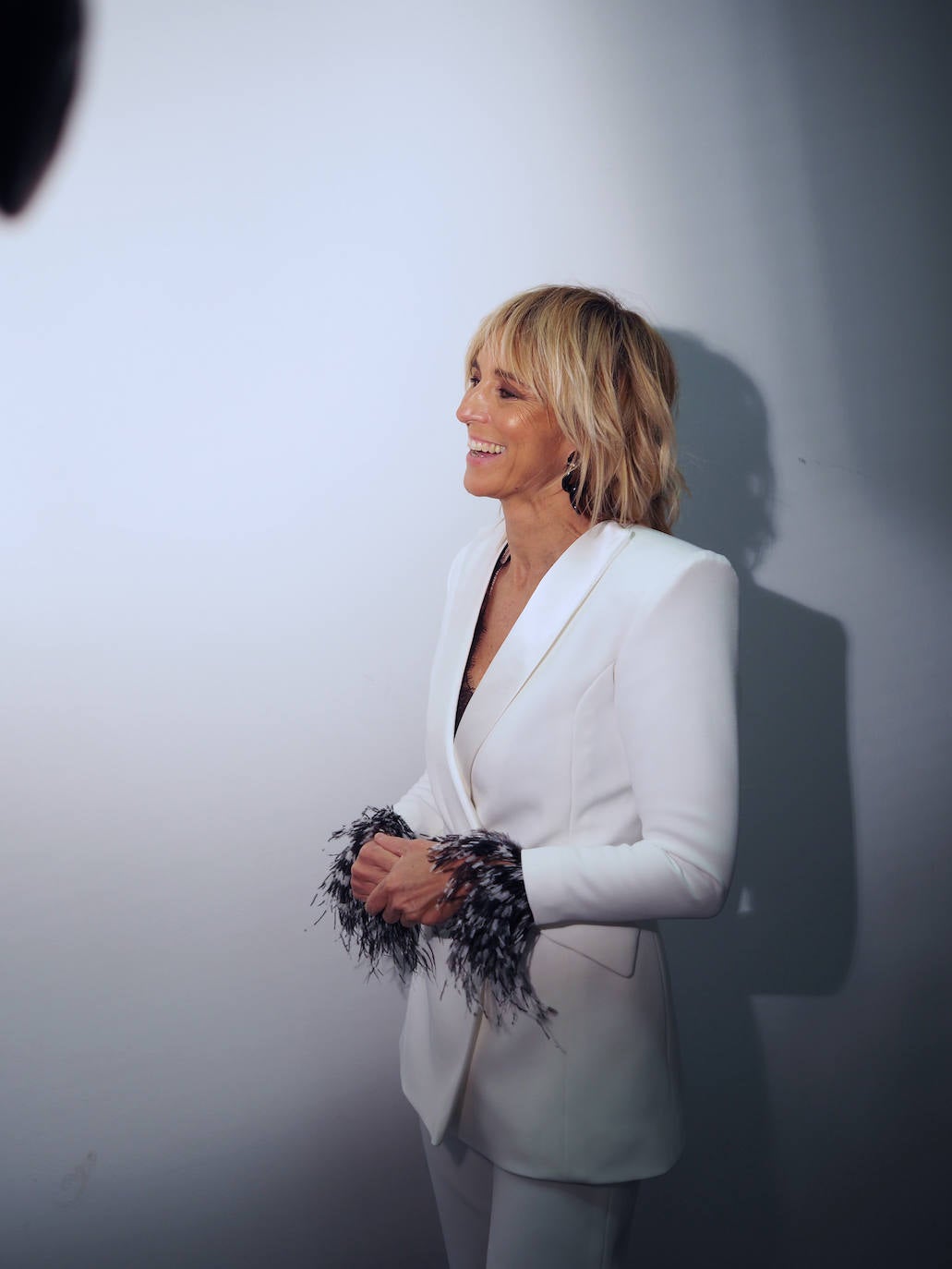 Fotos: Ana Urrutia con esmoquin y Ane Ibarzabal con &#039;body&#039;: sus diseños vizcaínos en las campanadas de ETB2