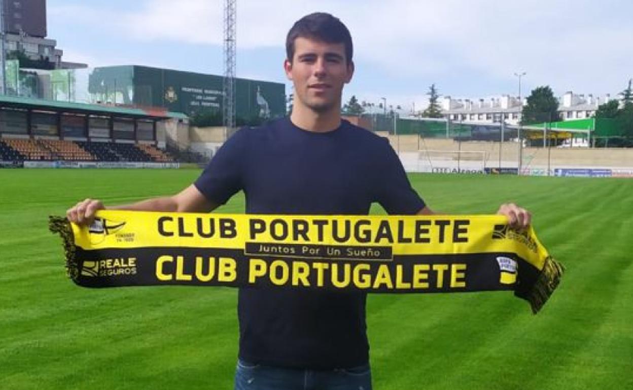 Oier Garai, en su presentación con el Portugalete 